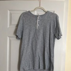LE 31  Simons.ca  Men’s T Shirt